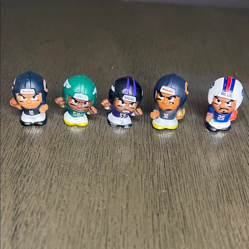Lot of 50 | NFL TeenyMates Figures - Picture 5 of 12